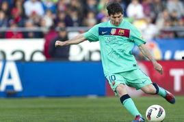 足球小将巴萨篇在线播放,激情燃烧的绿茵战场，在线观看热血青春