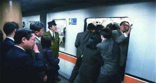 日本电影 地铁痴汉,都市阴影下的隐秘世界