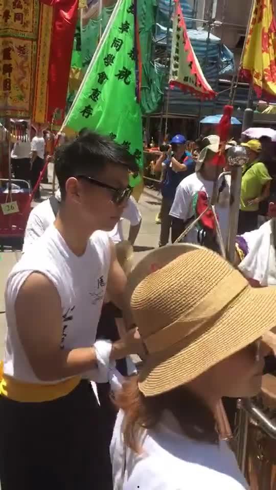 香港打鼓明星,香港打鼓明星的传奇之路